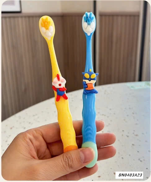 SET 4C BÀN CHẢI ĐÁNH RĂNG HOẠT HÌNH CHO BÉ