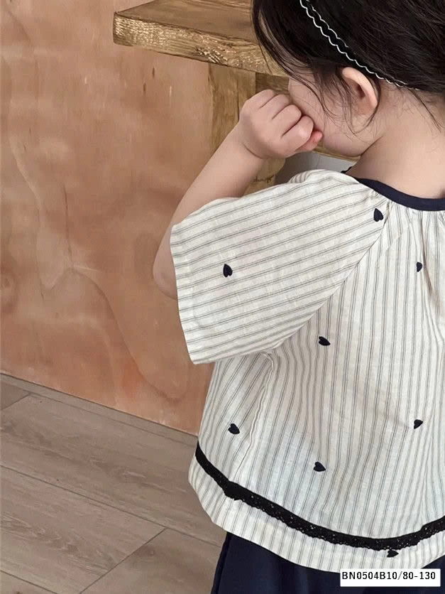 ÁO KẺ TIM CHO BÉ GÁI