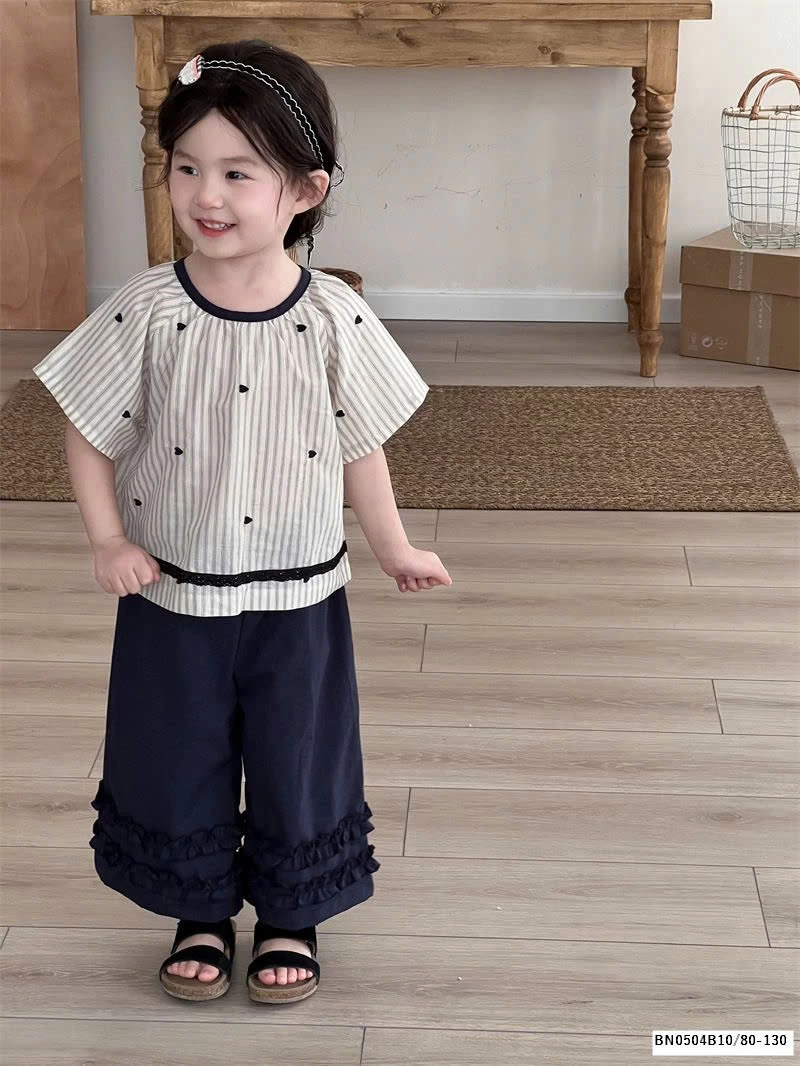 ÁO KẺ TIM CHO BÉ GÁI