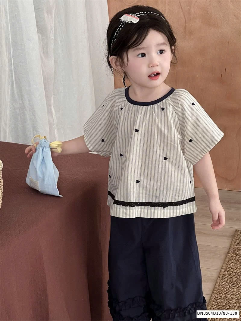 ÁO KẺ TIM CHO BÉ GÁI