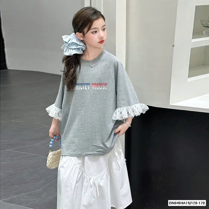 ÁO THUN OVERSIZE VIỀN REN