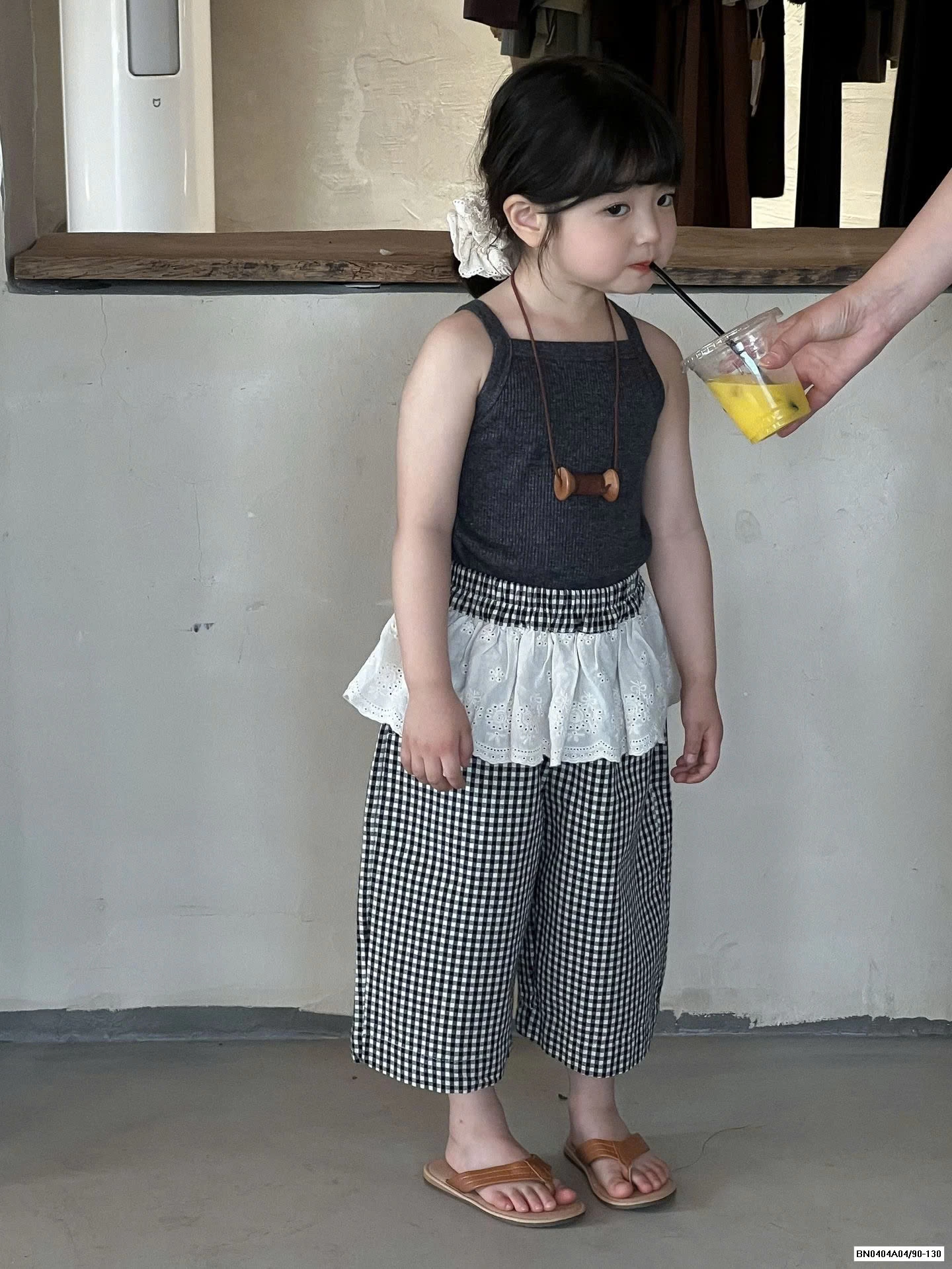 SÉT ÁO 2 DÂY QUẦN CARO VIỀN REN