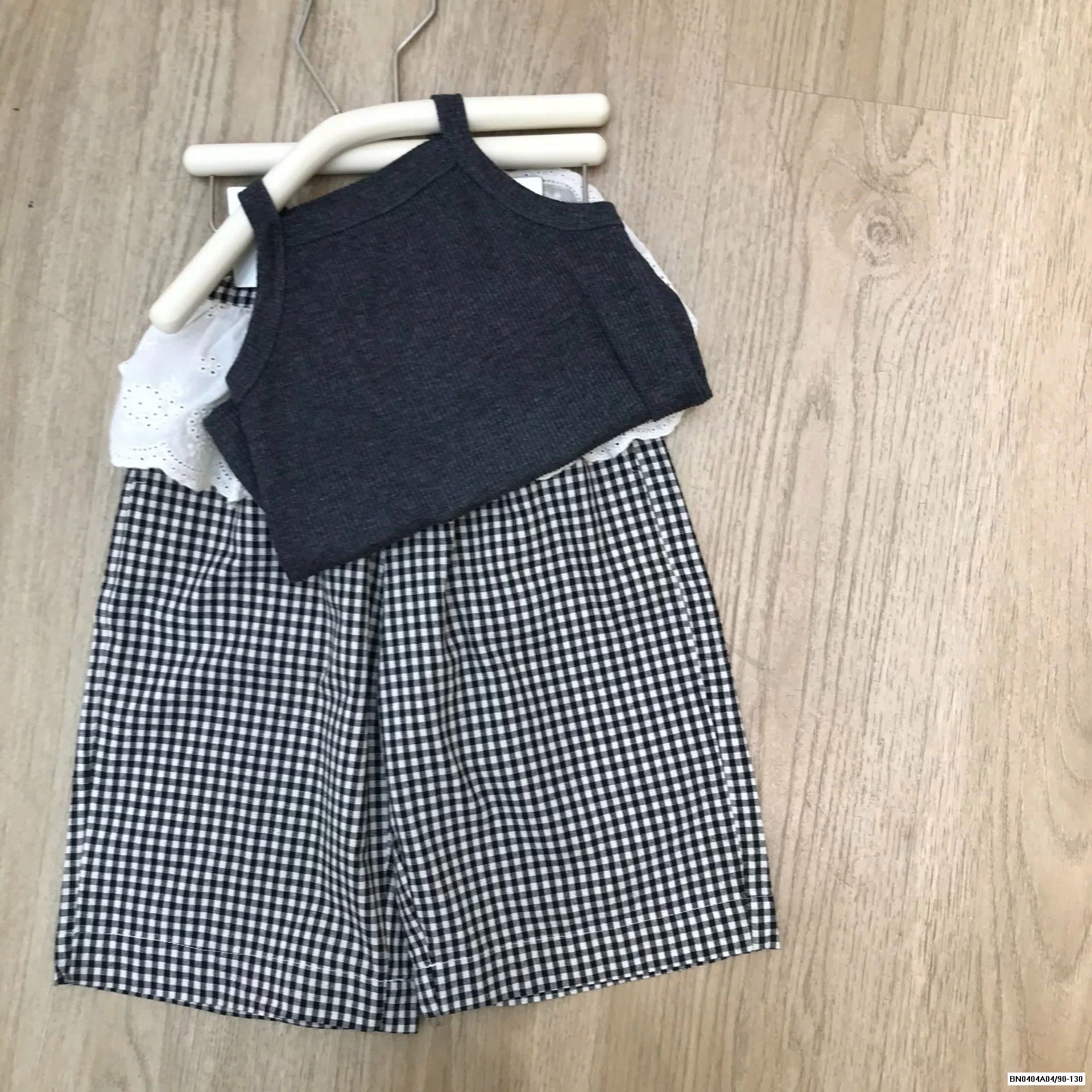 SÉT ÁO 2 DÂY QUẦN CARO VIỀN REN