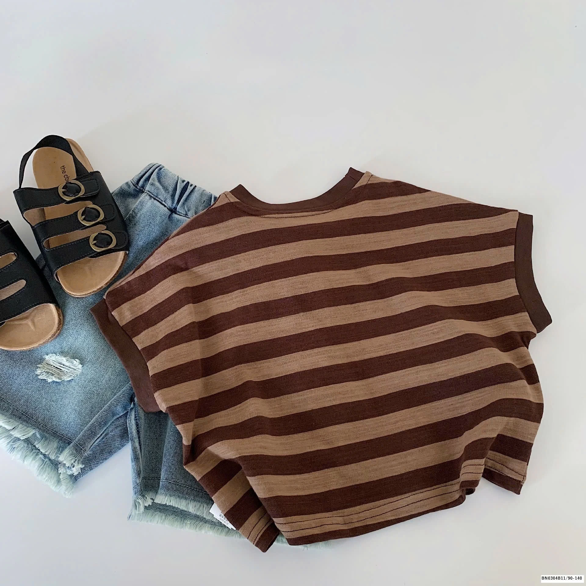 ÁO SÁT NÁCH KẺ NGANG XUẤT HÀN NGỘ NGHĨNH