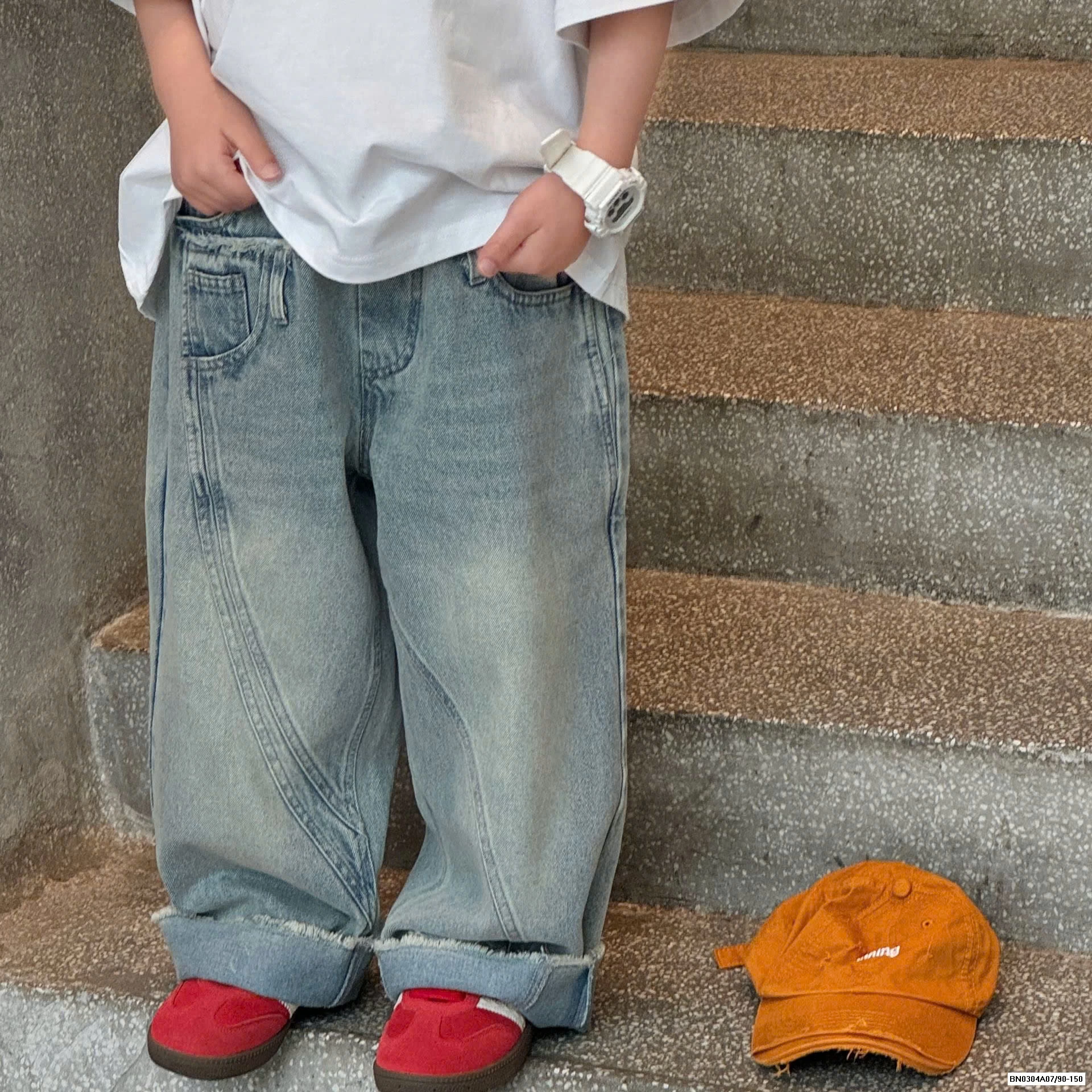 JEANS SUÔNG TUA GẤU