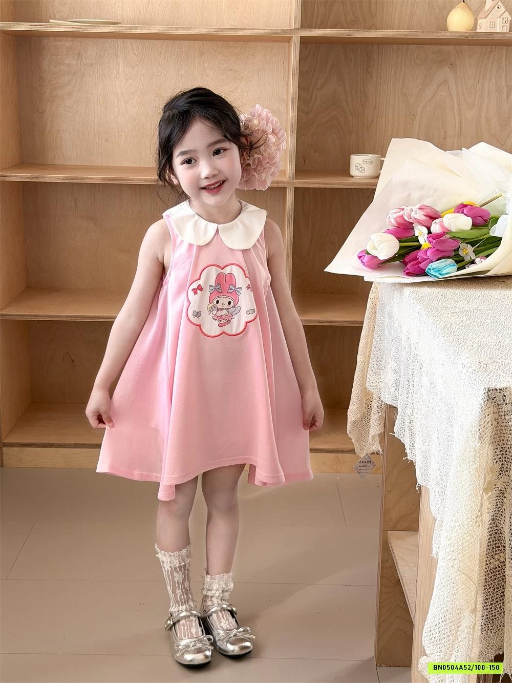 ĐẦM SÁT NÁCH DÁNG XÒE CỔ SEN