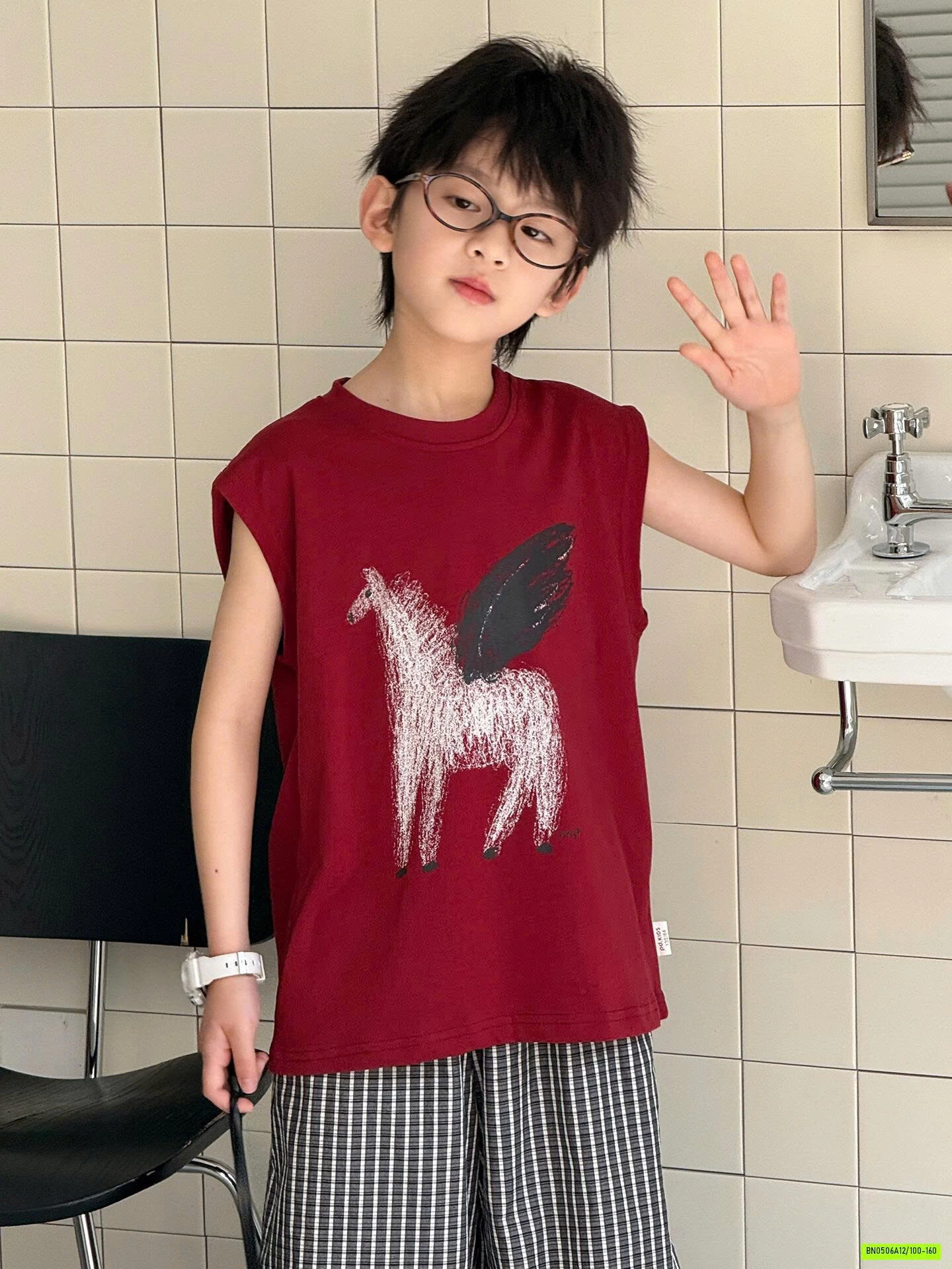 TANKTOP ĐỎ IN NGỰA