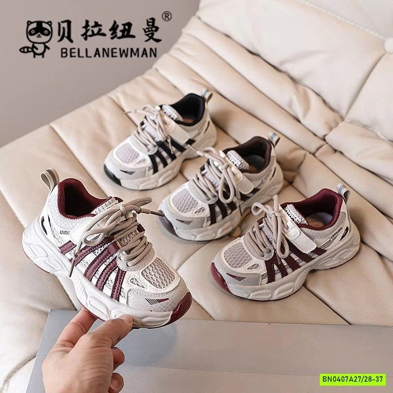 SNEAKER CÁ TÍNH 3 SỌC