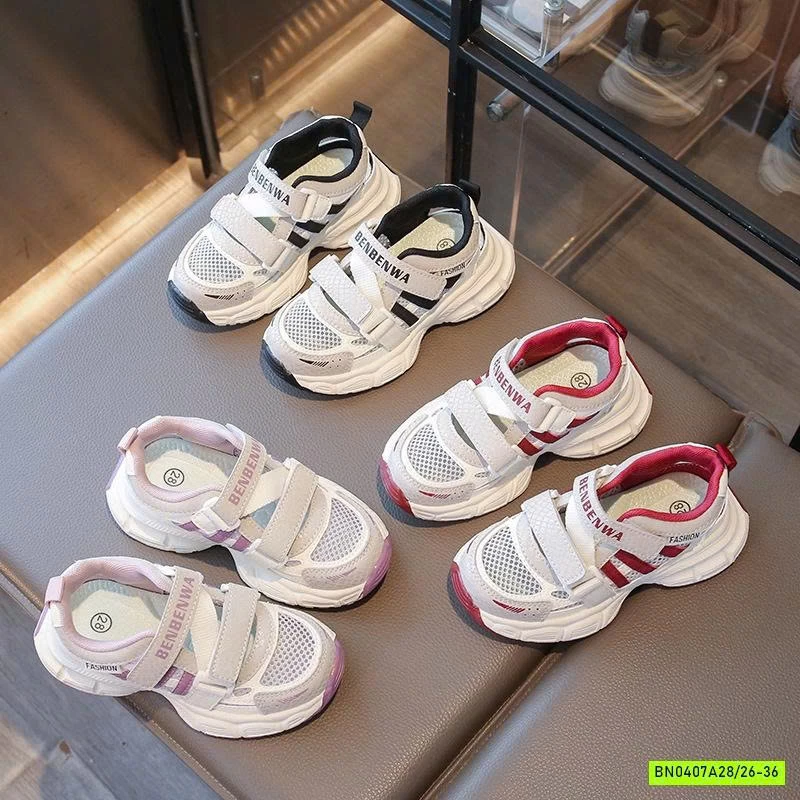 GIÀY THỂ THAO LƯỚI QUAI DÁN