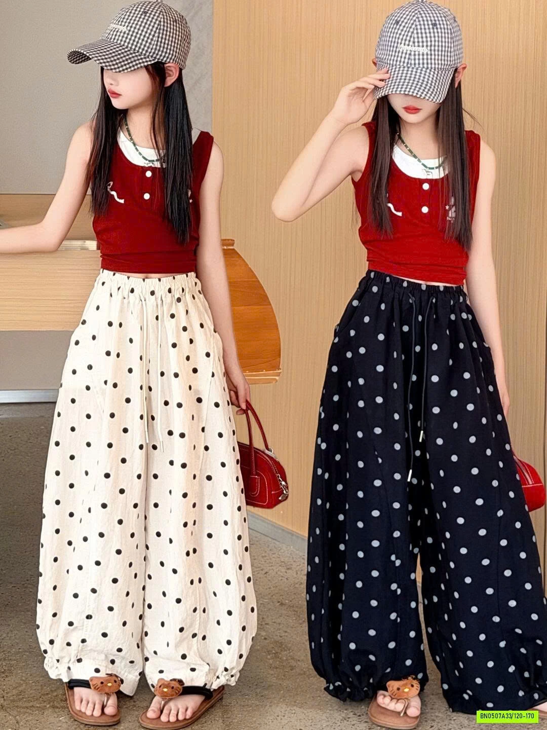 QUẦN BOM CHẤM BI MIX CROPTOP SÁT NÁCH