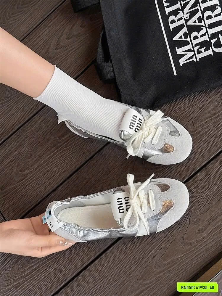 GIÀY SLIPON MIU NỮ