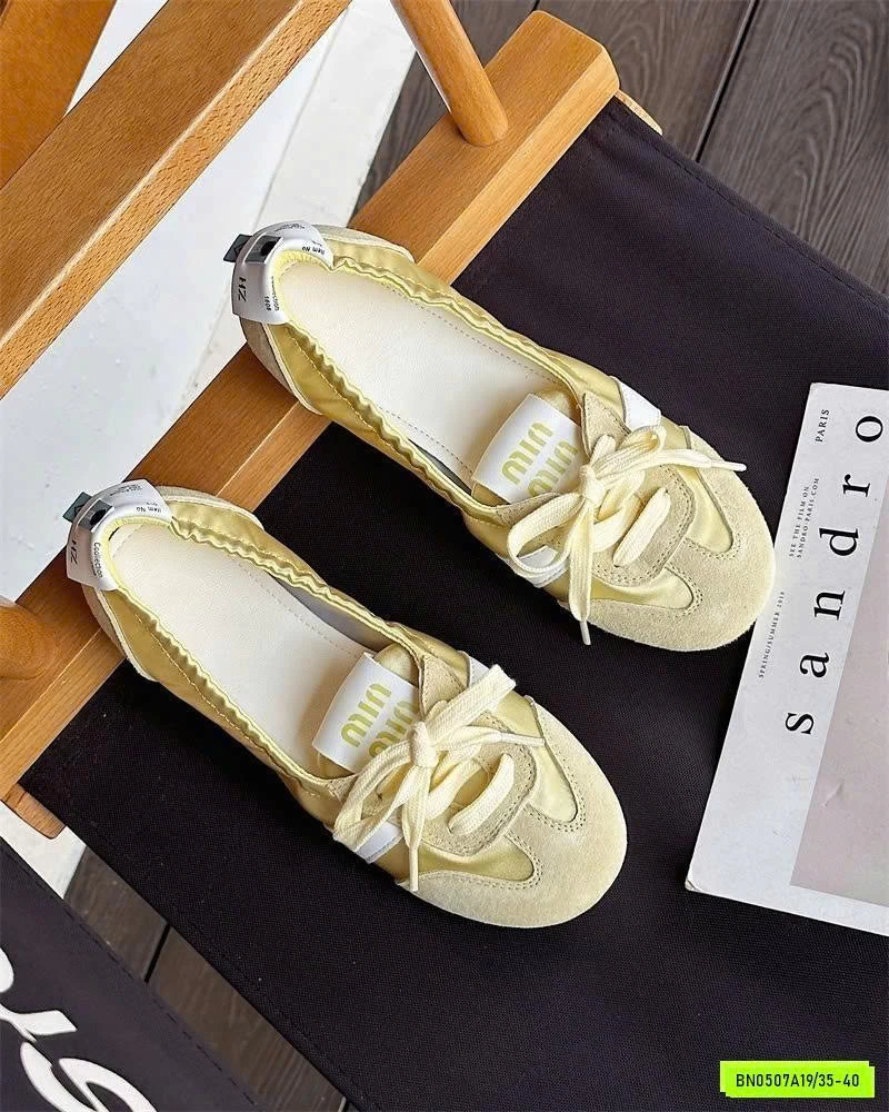GIÀY SLIPON MIU NỮ