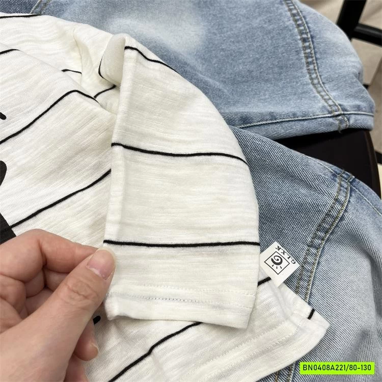 ÁO THUN XƯỚC KẺ NGANG