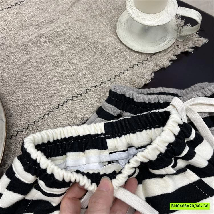 QUẦN NỈ KẺ NGANG BO GẤU