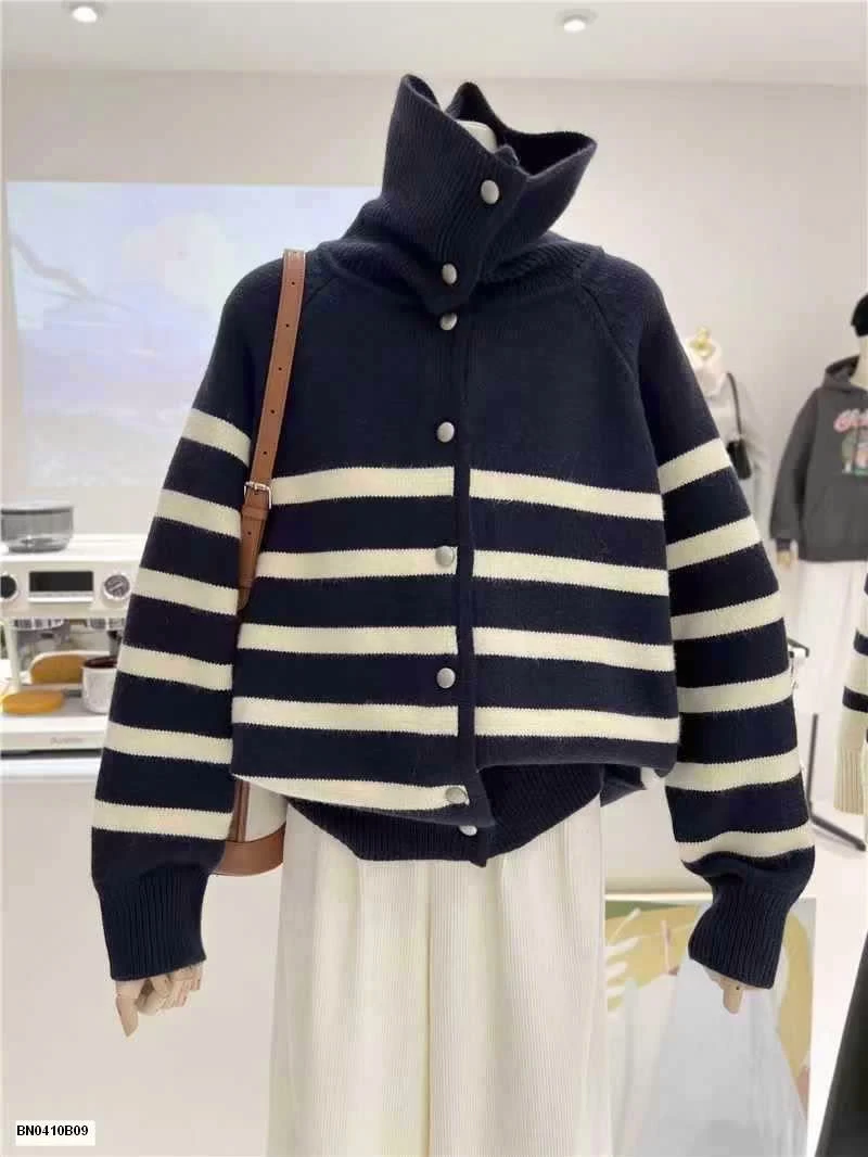 ÁO LEN KẺ NGANG KÉO KHÓA CAO CỔ