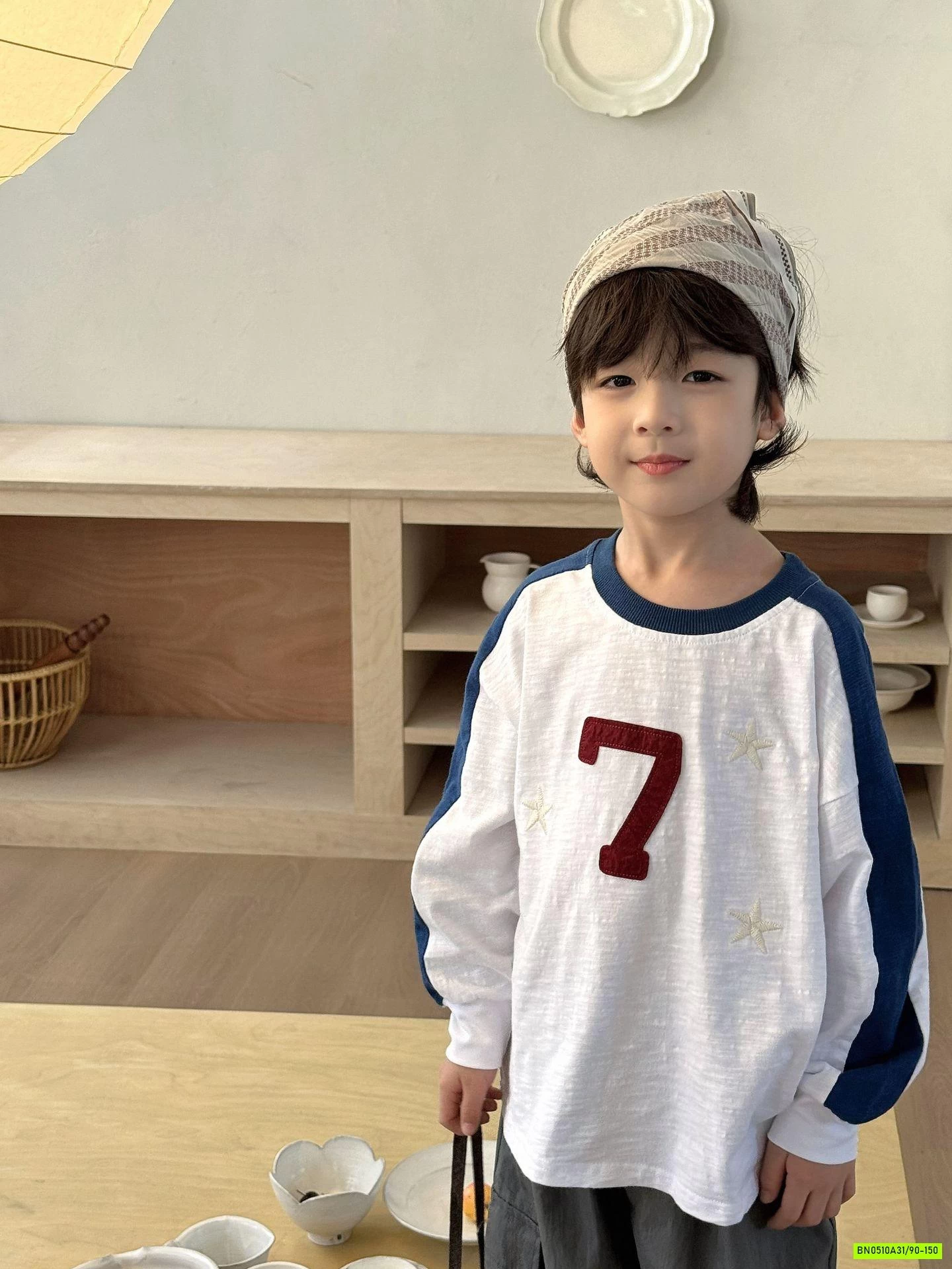 ÁO THUN THÊU SỐ 7