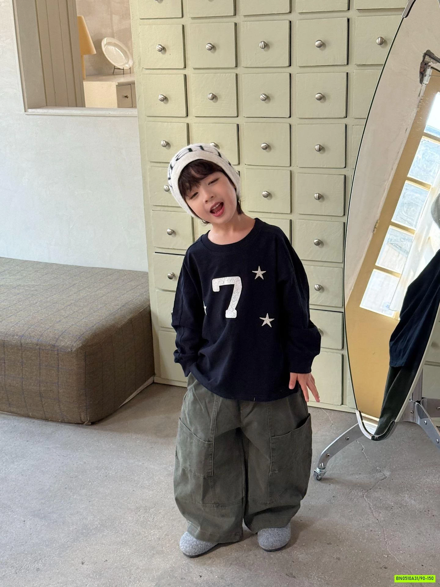 ÁO THUN THÊU SỐ 7