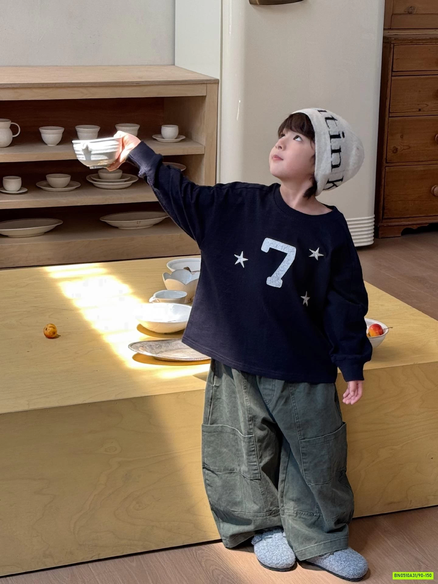 ÁO THUN THÊU SỐ 7