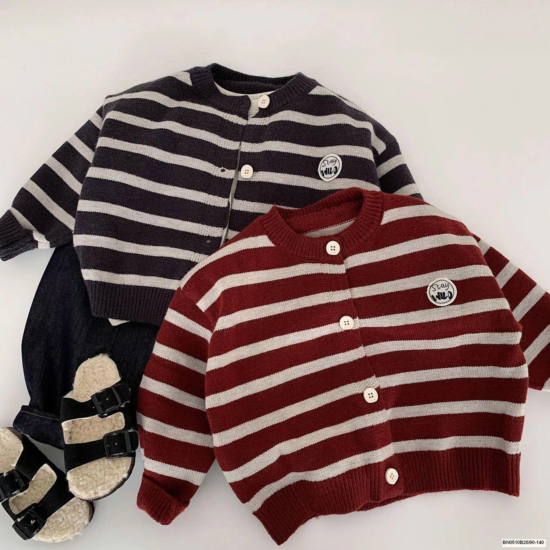 ÁO LEN KẺ NGANG THỜI TRANG ĐÓNG CÚC