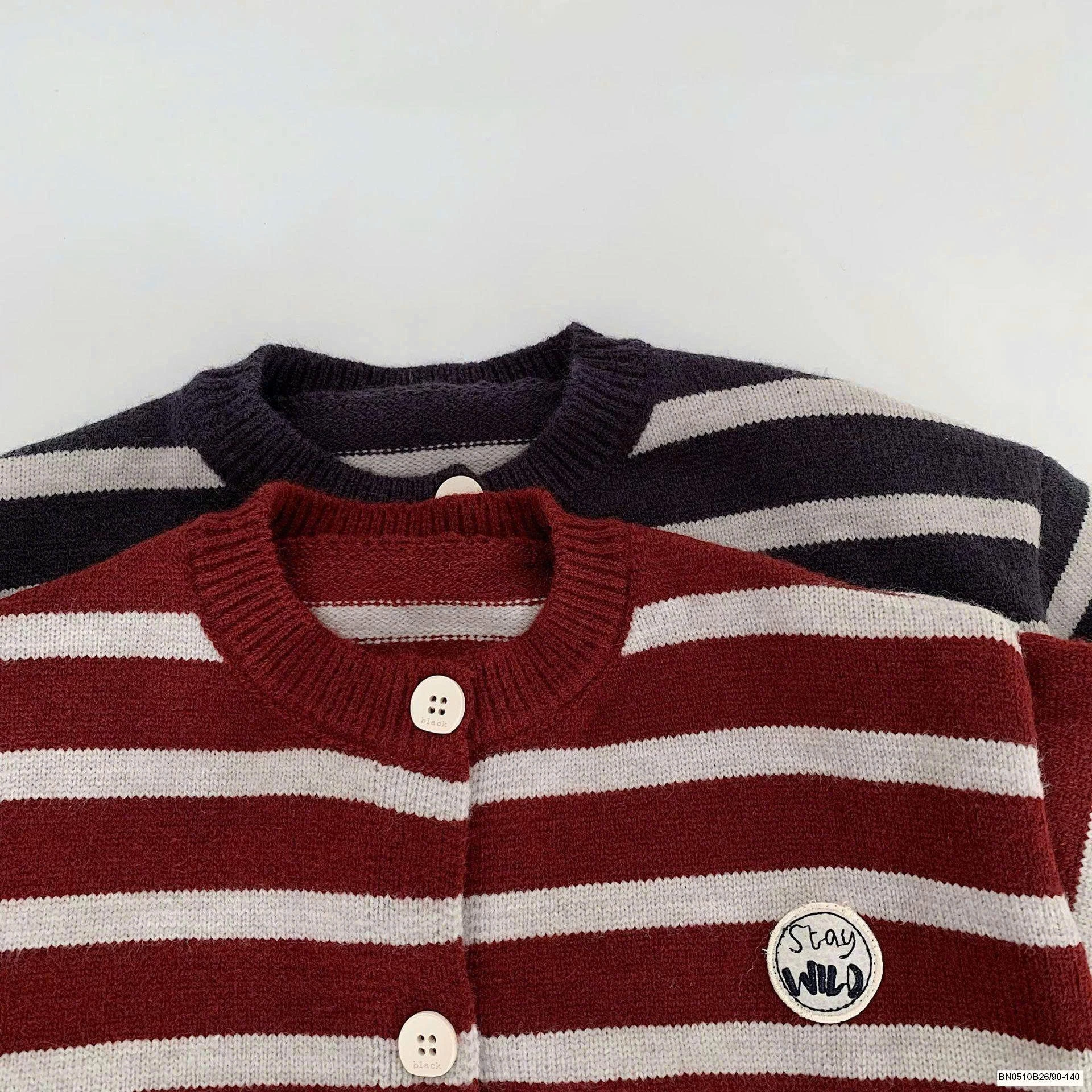 ÁO LEN KẺ NGANG THỜI TRANG ĐÓNG CÚC