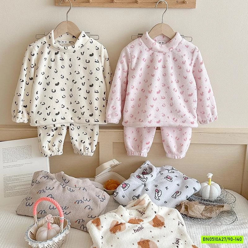 BỘ LÔNG CỪU CỔ TRÒN HỌA TIẾT