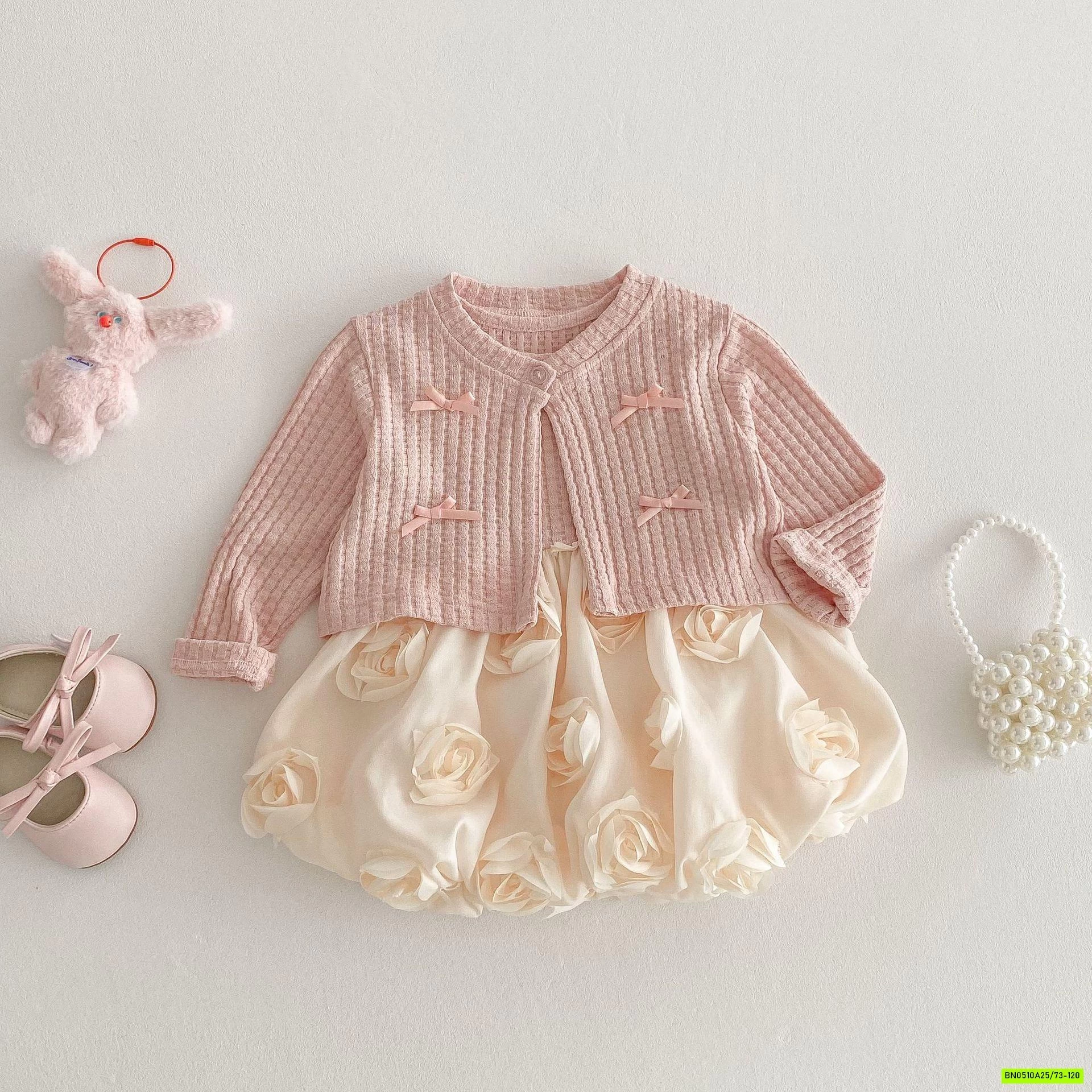 SÉT VÁY BÍ HỒNG GẮN HOA 3D