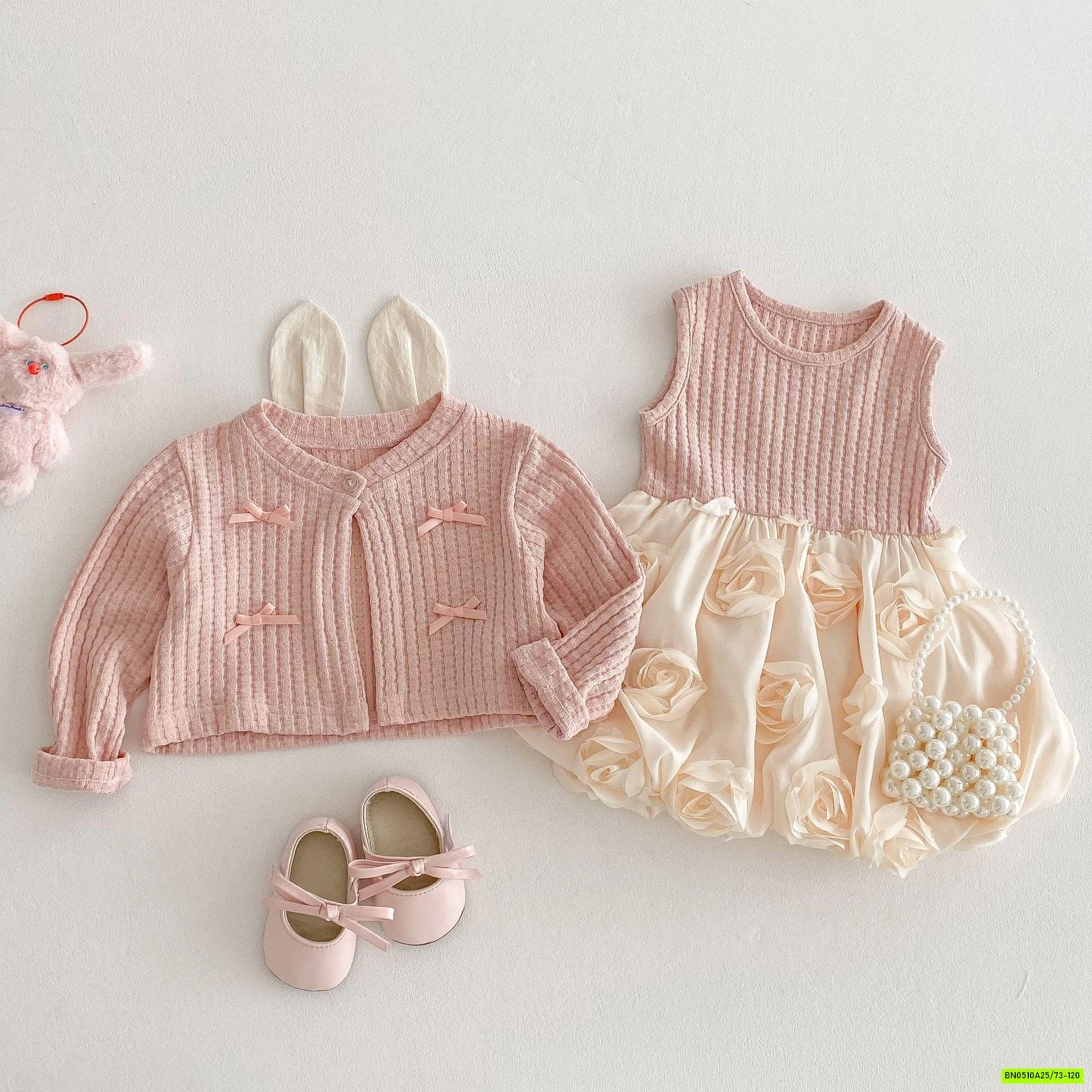 SÉT VÁY BÍ HỒNG GẮN HOA 3D