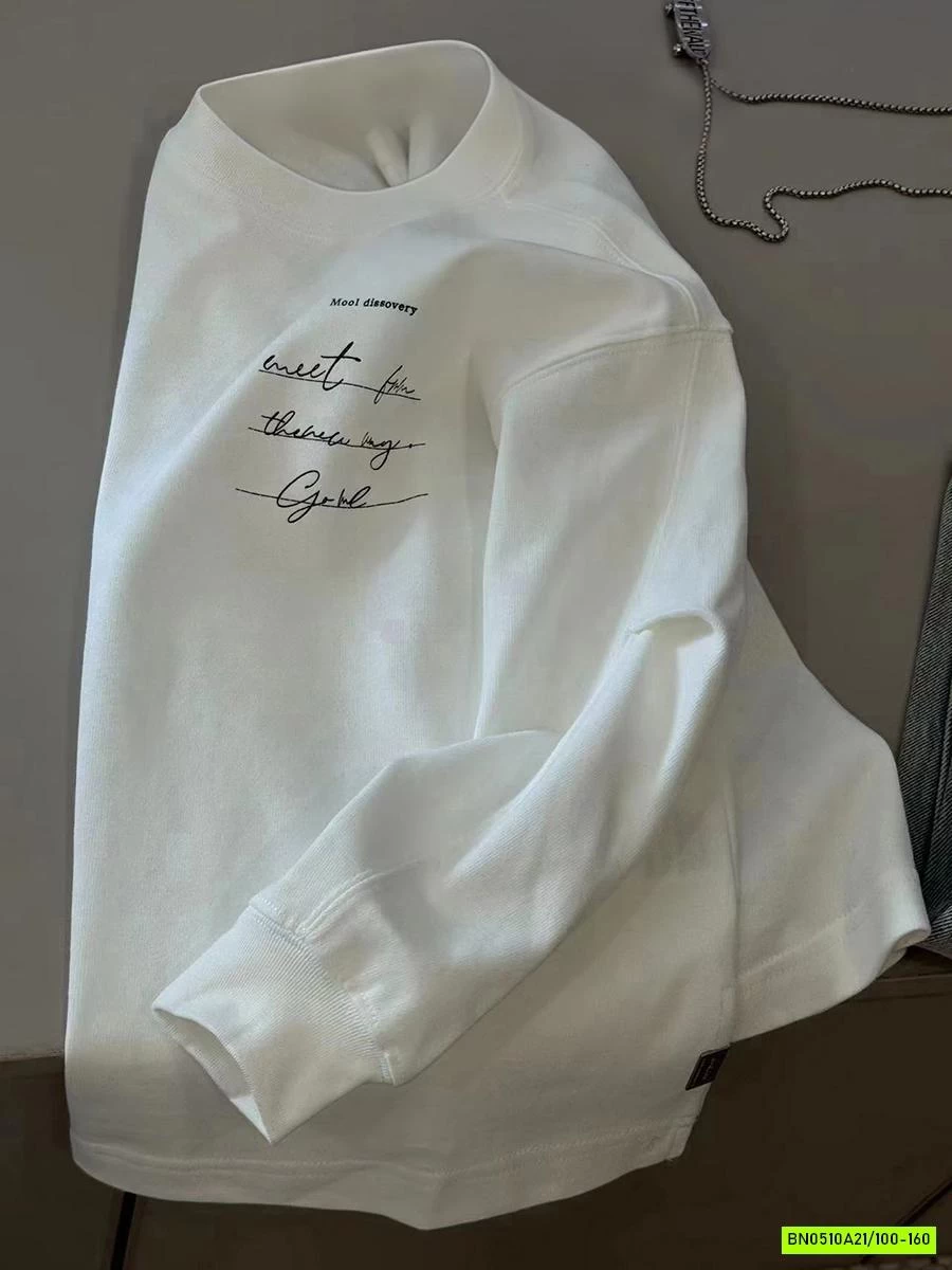 ÁO THUN TRẮNG IN CHỮ NHỎ