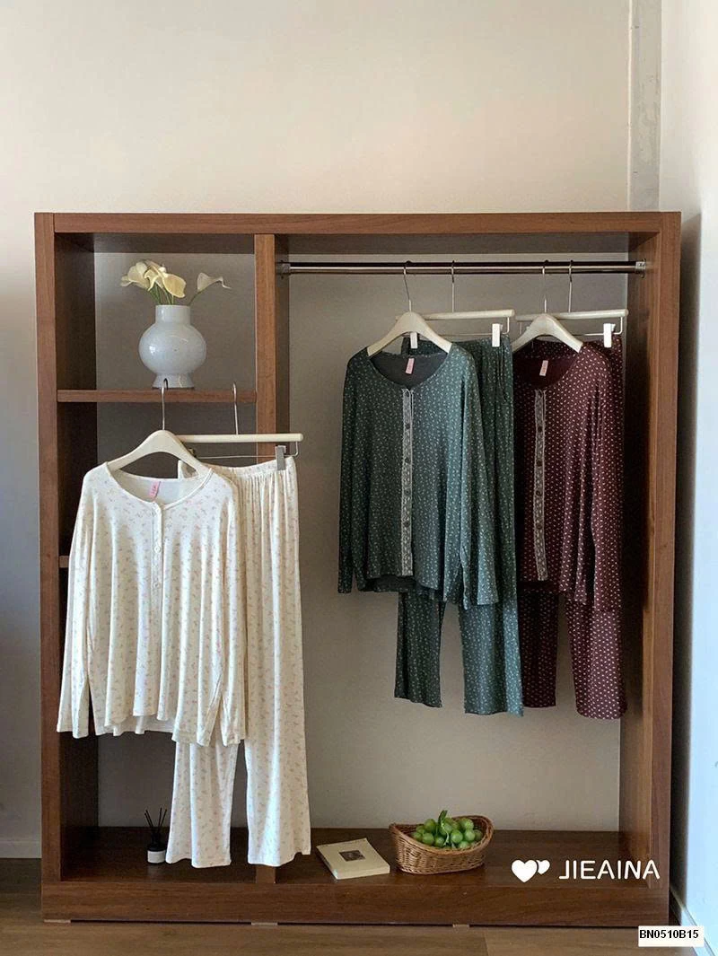 BỘ NGỦ HOA NHÍ CHO NỮ