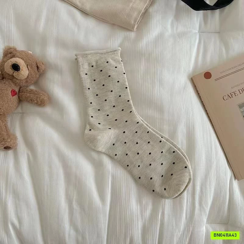 SÉT 6Đ TẤT CHẤM BI CAO CỔ