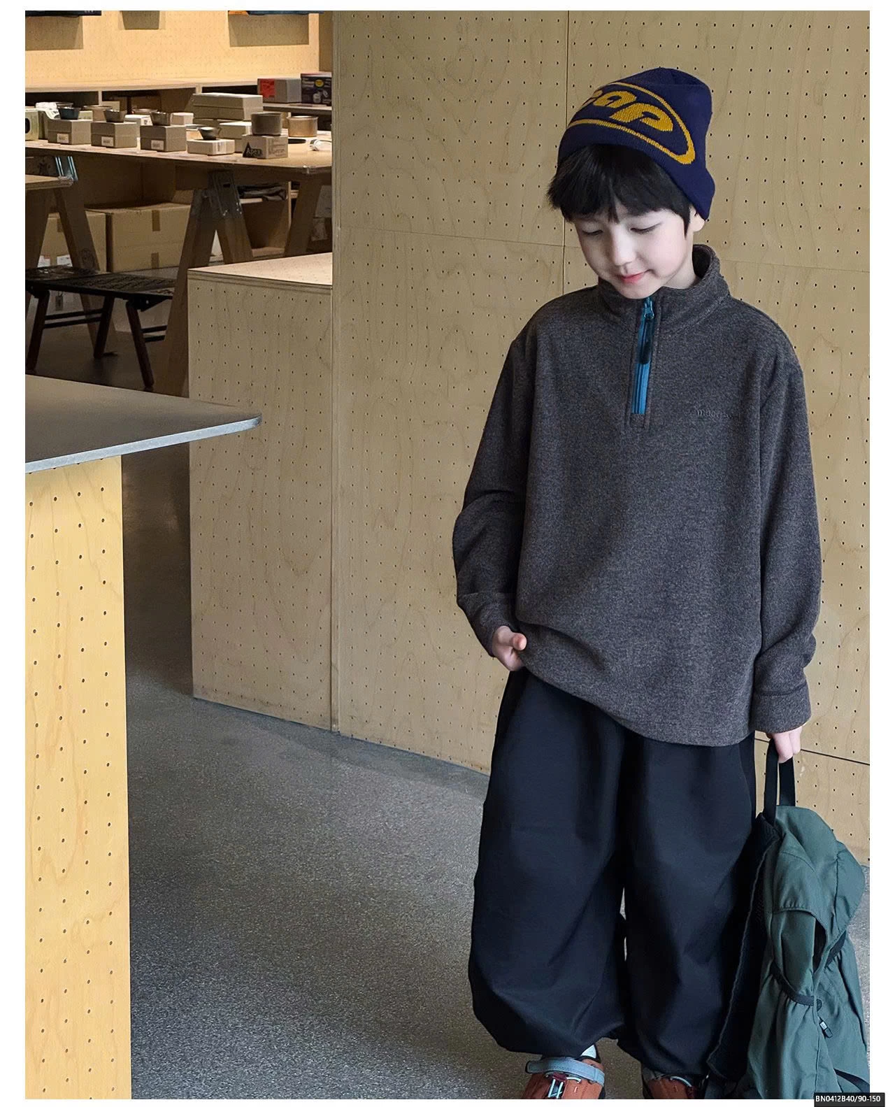 ÁO NỈ BÔNG CỔ KHÓA AOAOKIDS