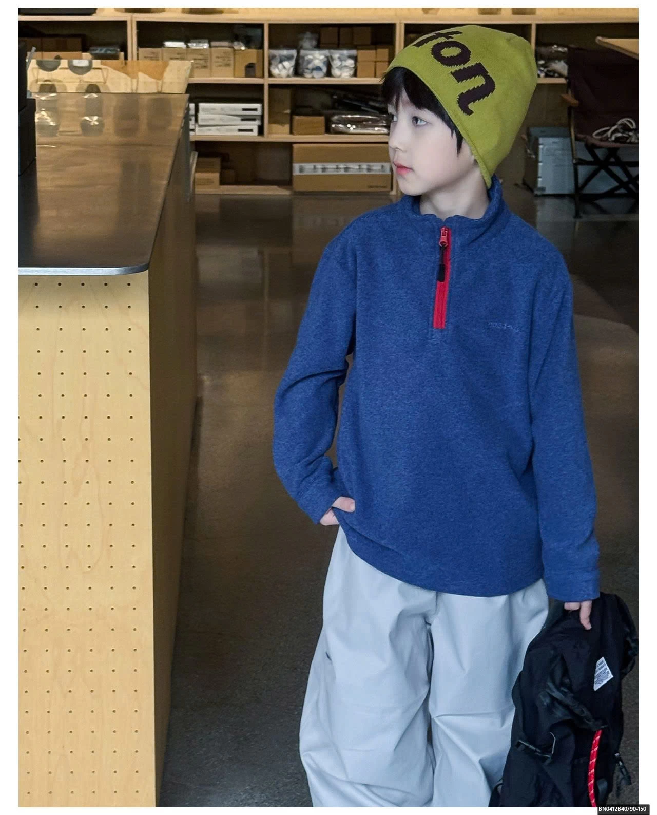 ÁO NỈ BÔNG CỔ KHÓA AOAOKIDS