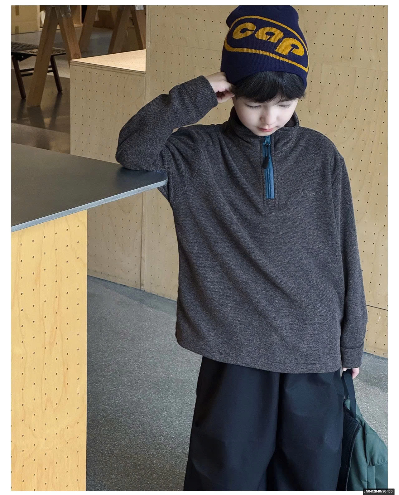 ÁO NỈ BÔNG CỔ KHÓA AOAOKIDS