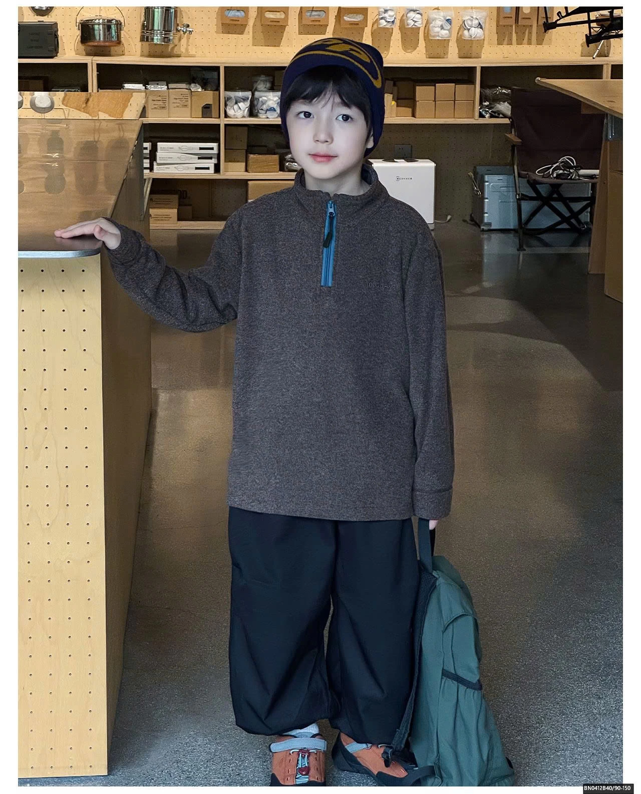 ÁO NỈ BÔNG CỔ KHÓA AOAOKIDS