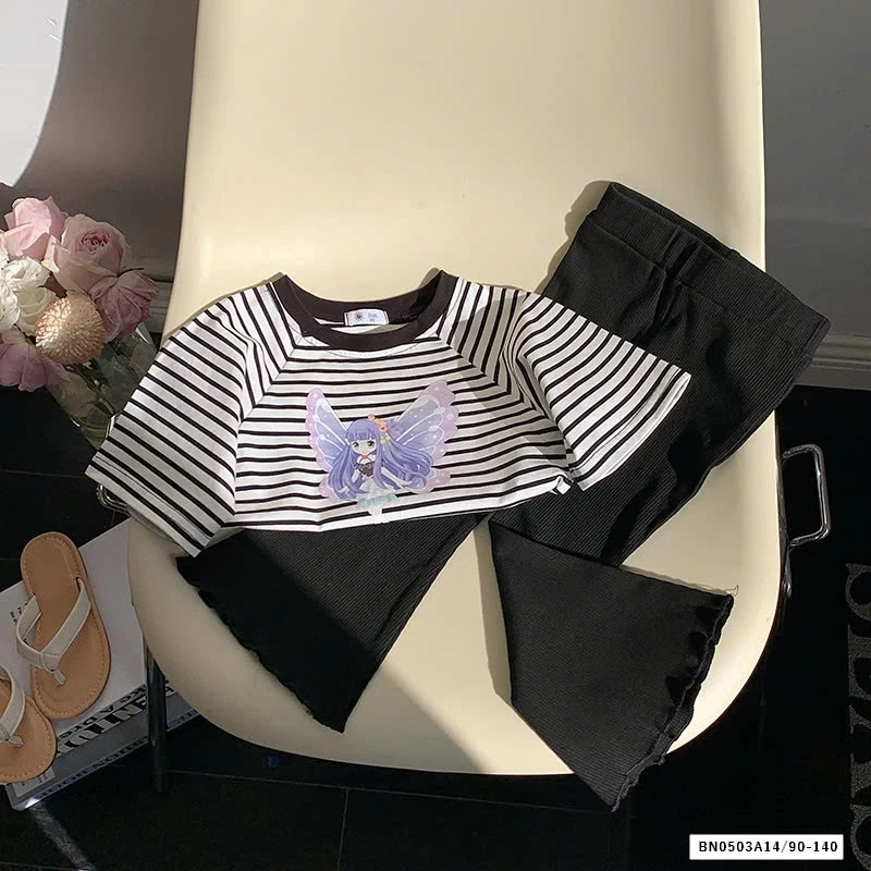 SÉT ÁO THUN QUẦN GÂN LOE