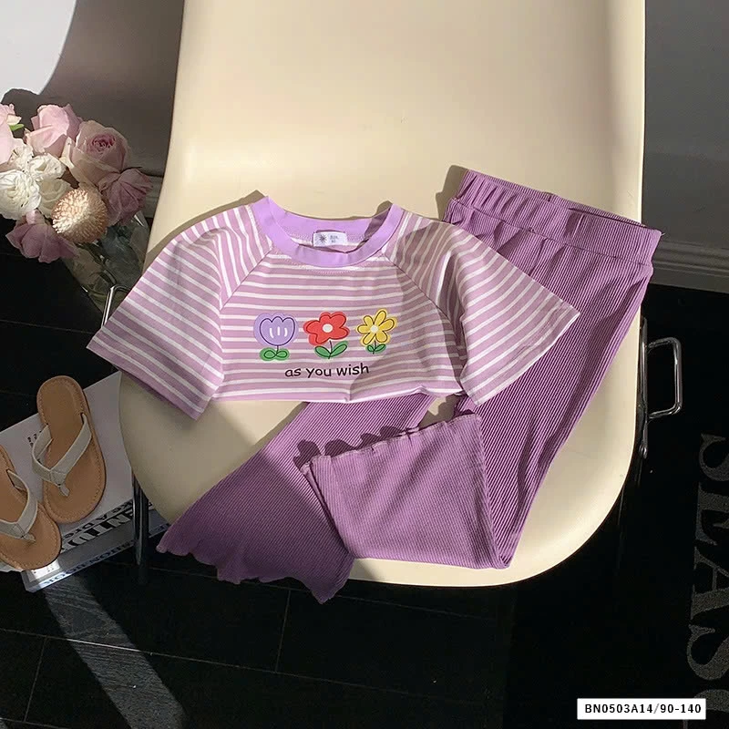 SÉT ÁO THUN QUẦN GÂN LOE