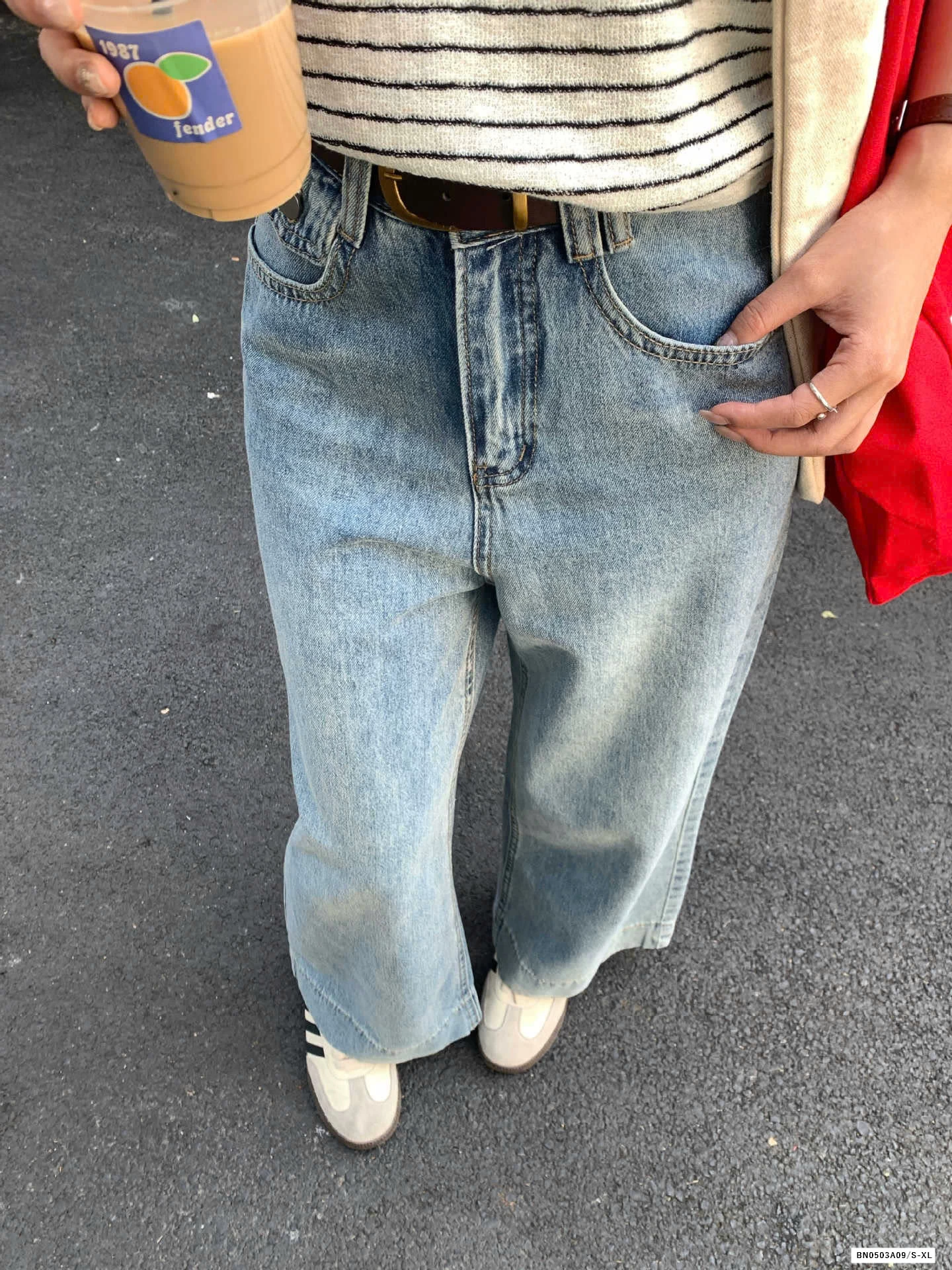 JEANS SUÔNG VIỀN GẤU