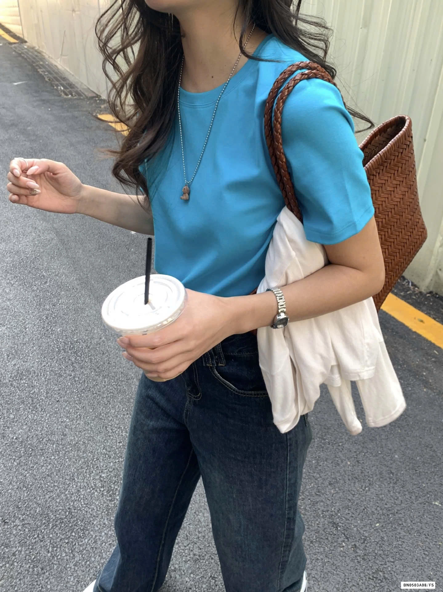 THUN TRƠN CỔ TRÒN BASIC