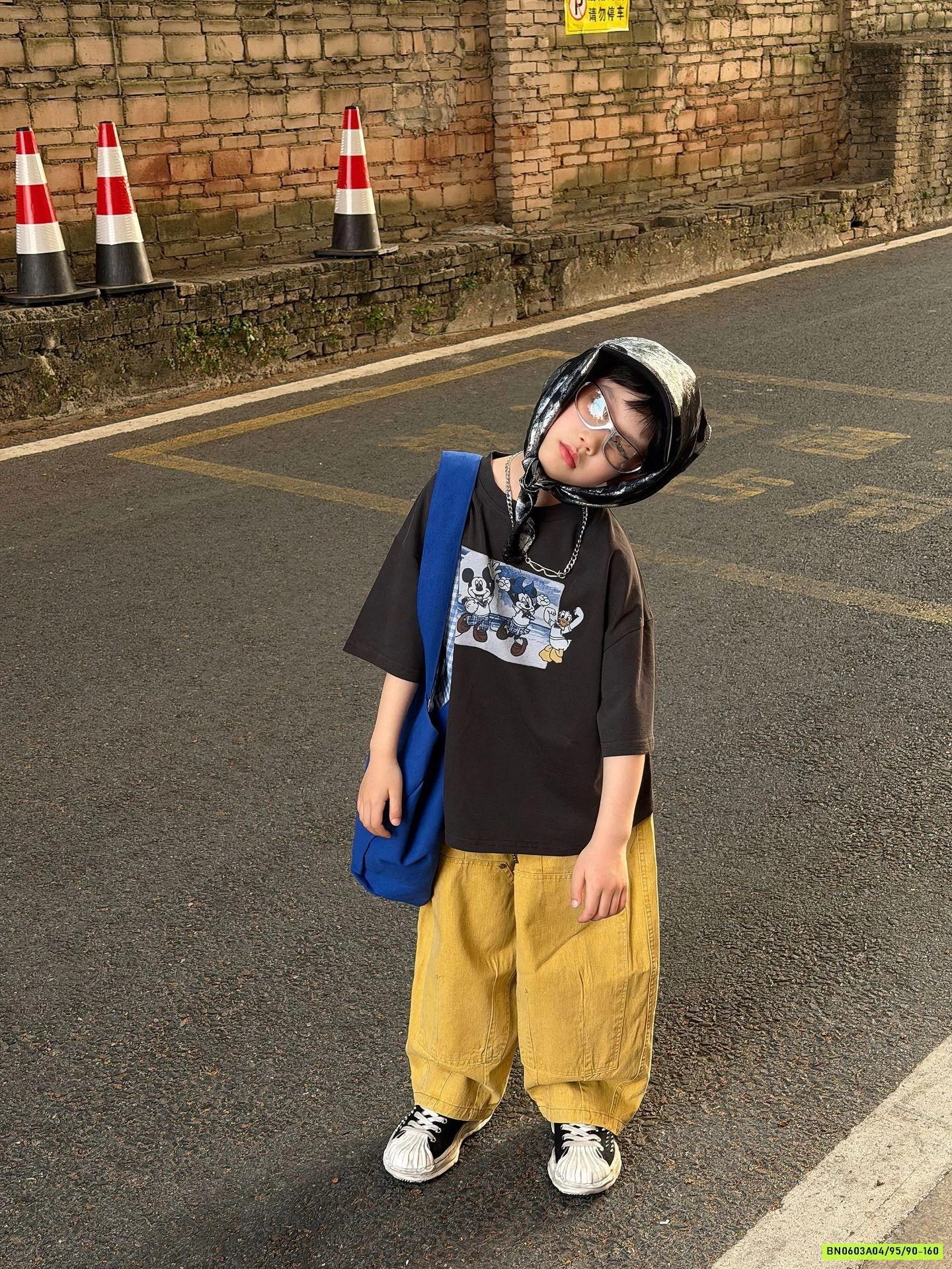 ÁO MICKEY MIX BAGGY VÀNG FANSHU