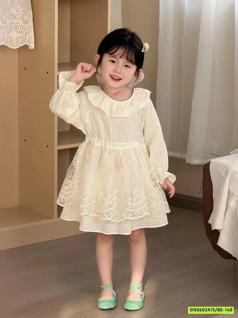 ĐẦM TIỂU THƯ PHỐI REN