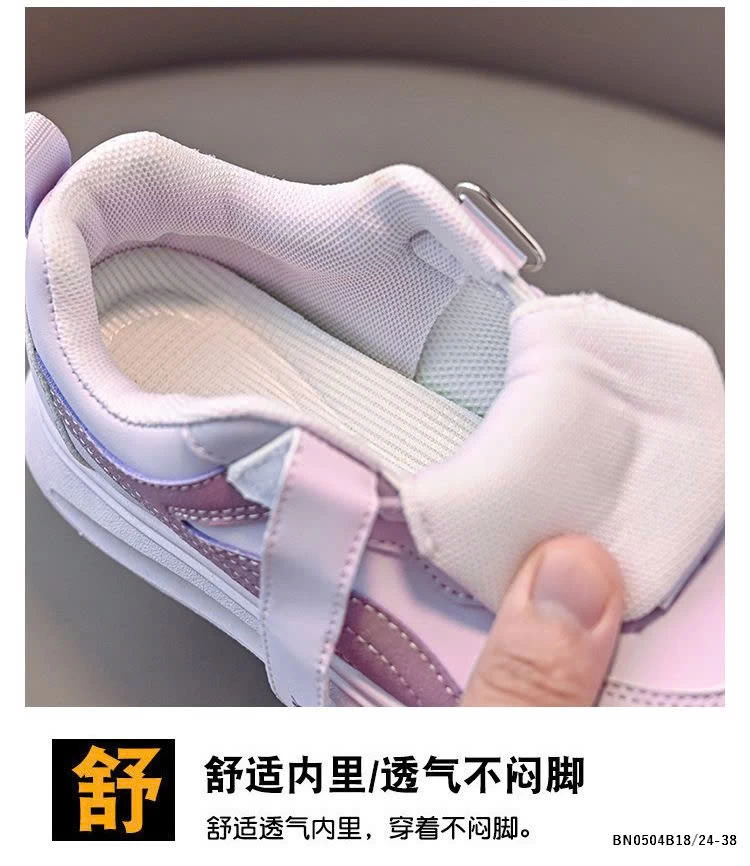 GIÀY  THỂ THAO ĐỘN ĐẾ