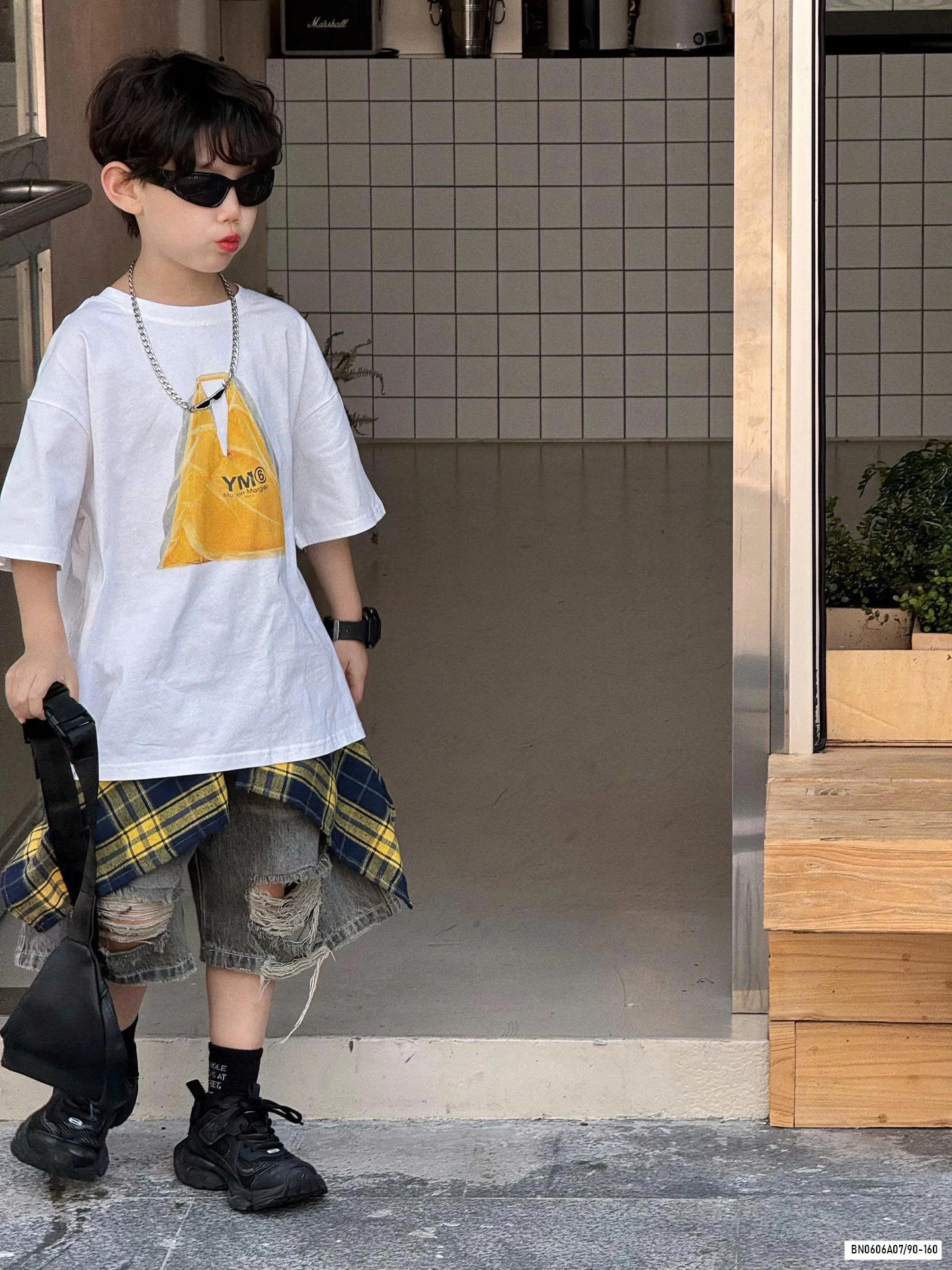 ÁO THUN IN HÌNH TÚI VÀNG