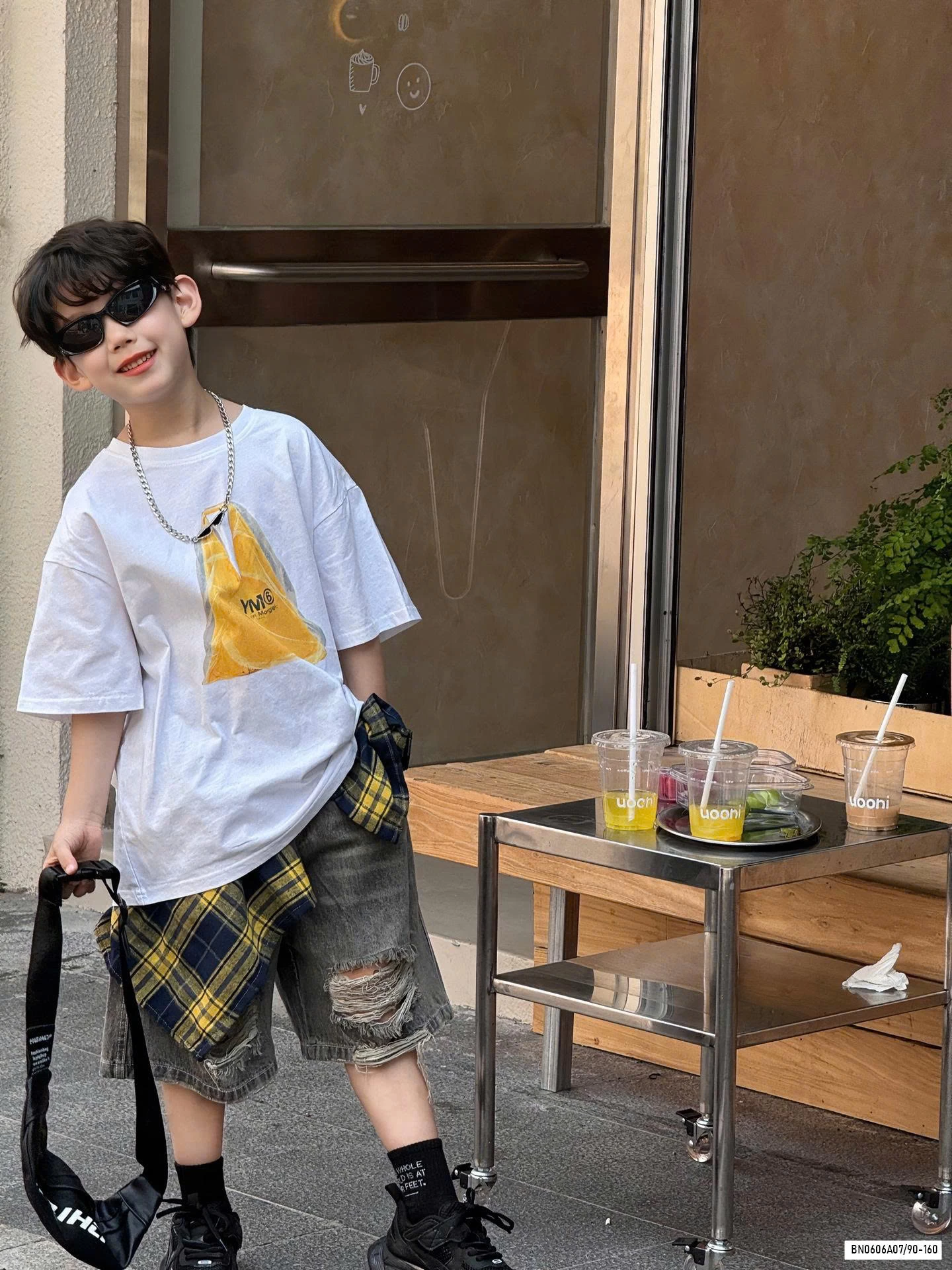 ÁO THUN IN HÌNH TÚI VÀNG