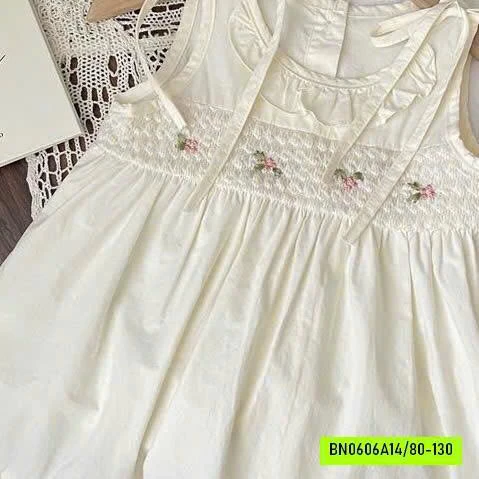 VÁY SÁT NÁCH THÊU HOA NGỰC