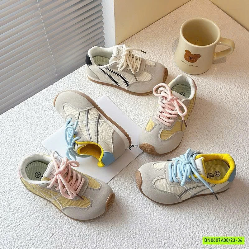 GIÀY THỂ THAO PHỐI MÀU THU ĐÔNG