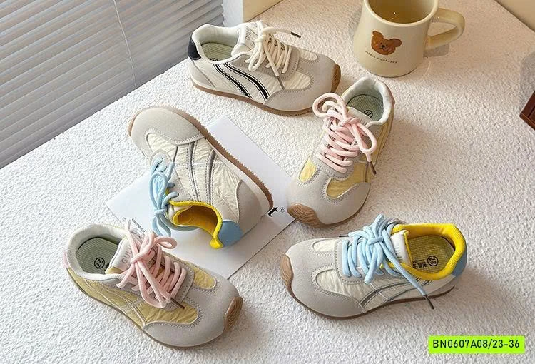 GIÀY THỂ THAO PHỐI MÀU THU ĐÔNG