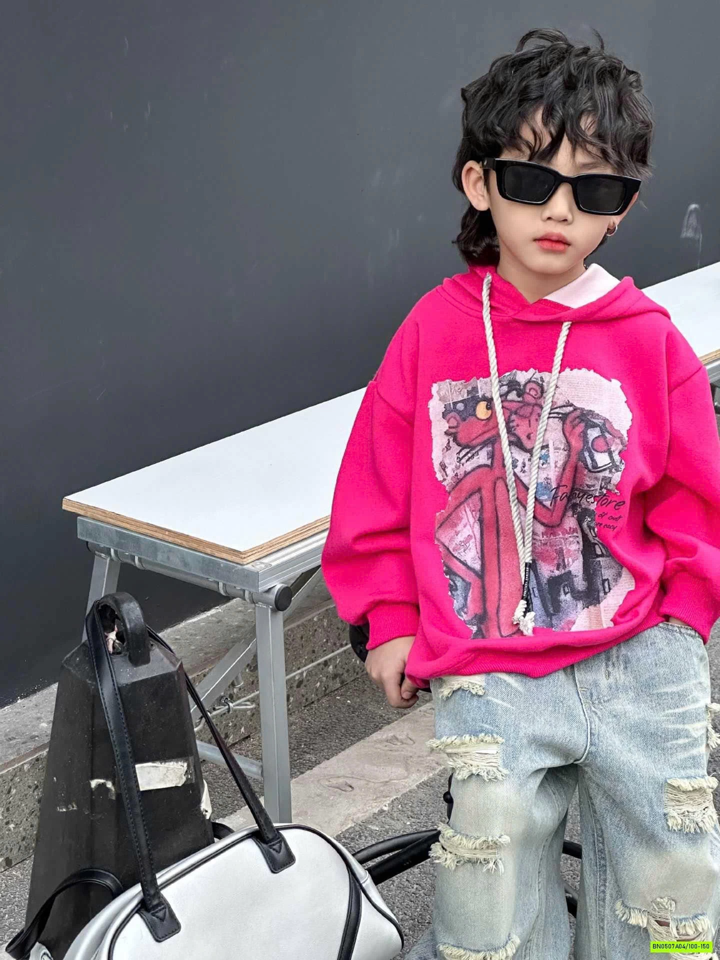 HOODIE HỒNG IN HÌNH