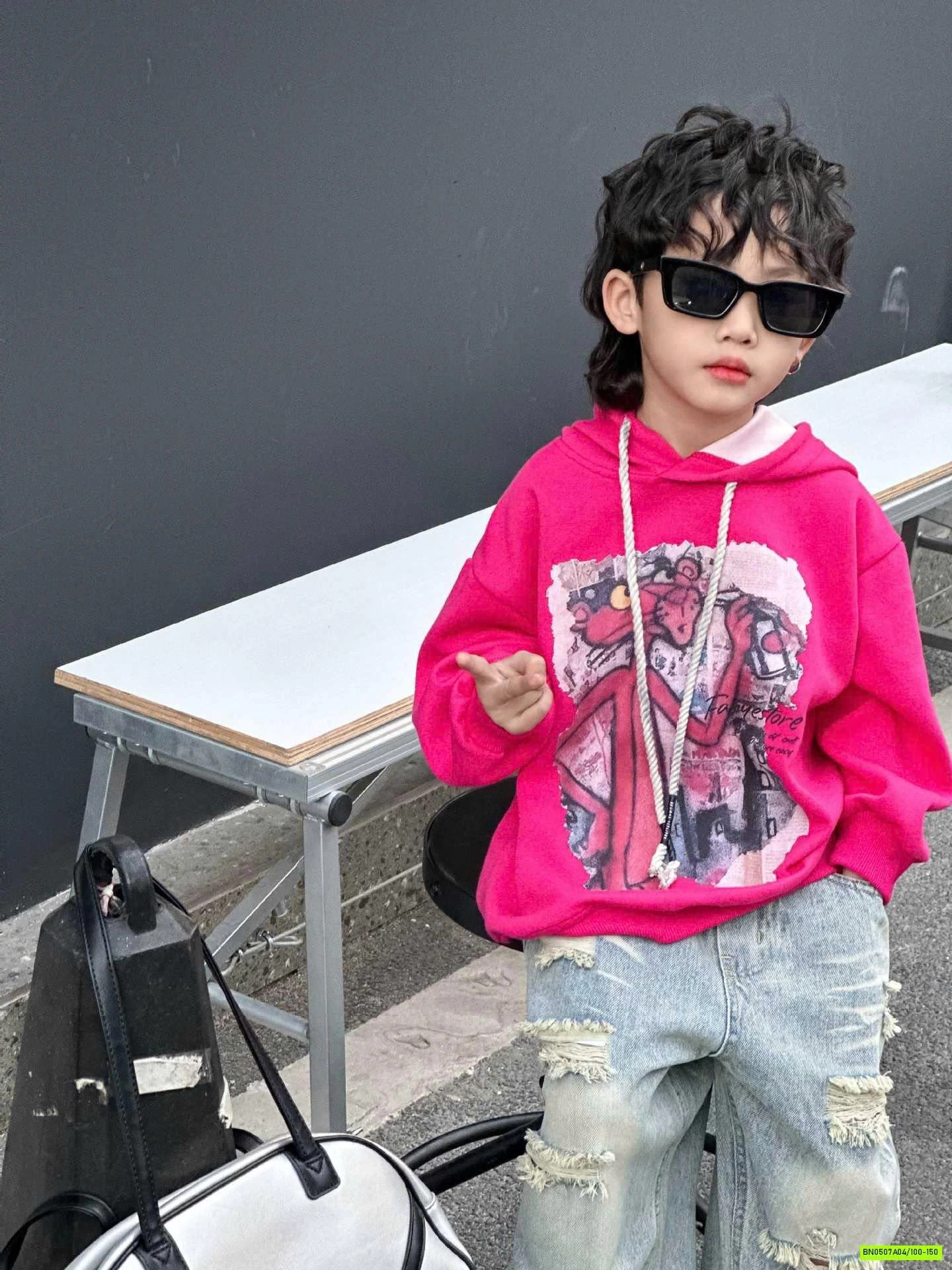 HOODIE HỒNG IN HÌNH