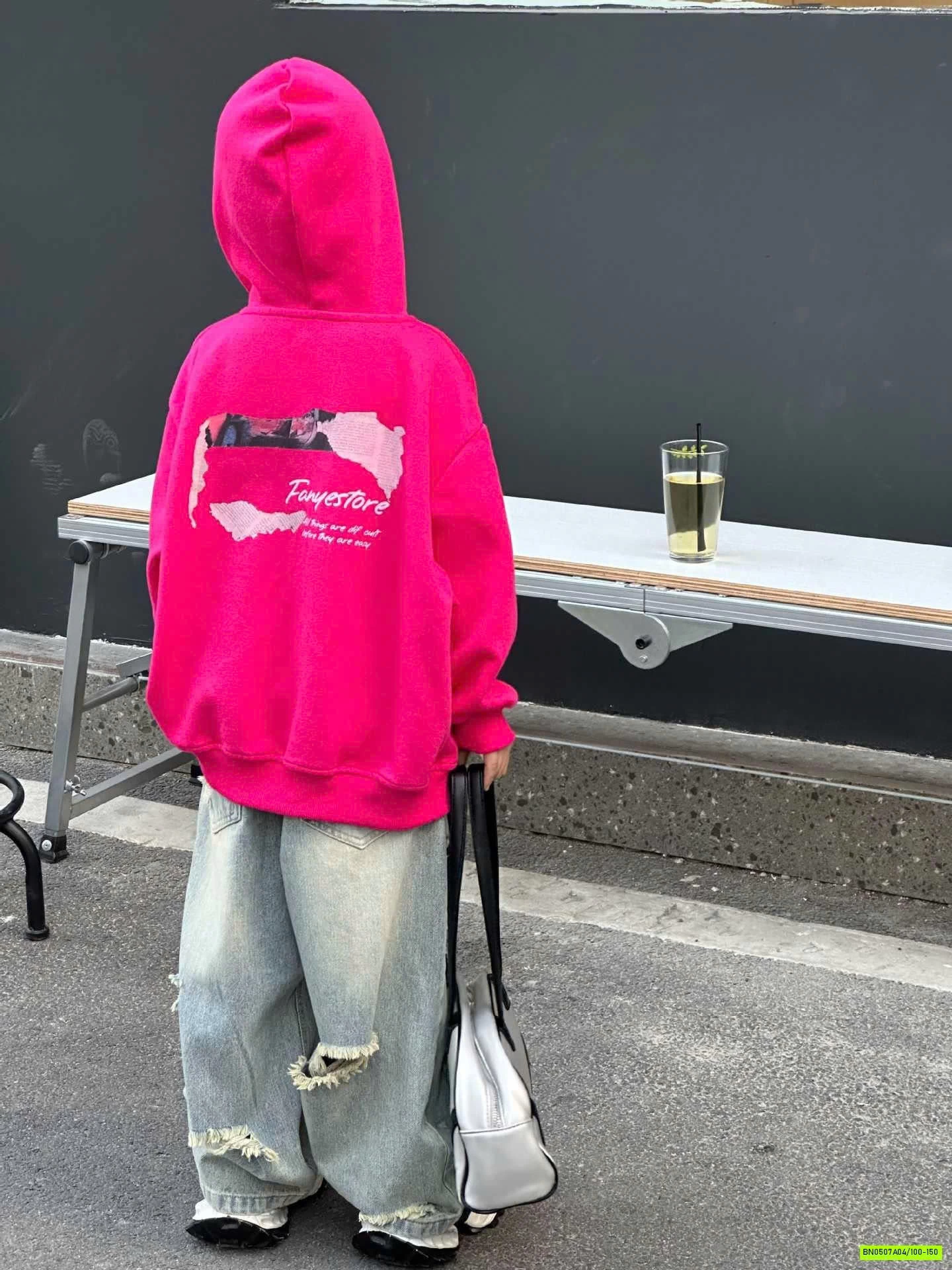 HOODIE HỒNG IN HÌNH