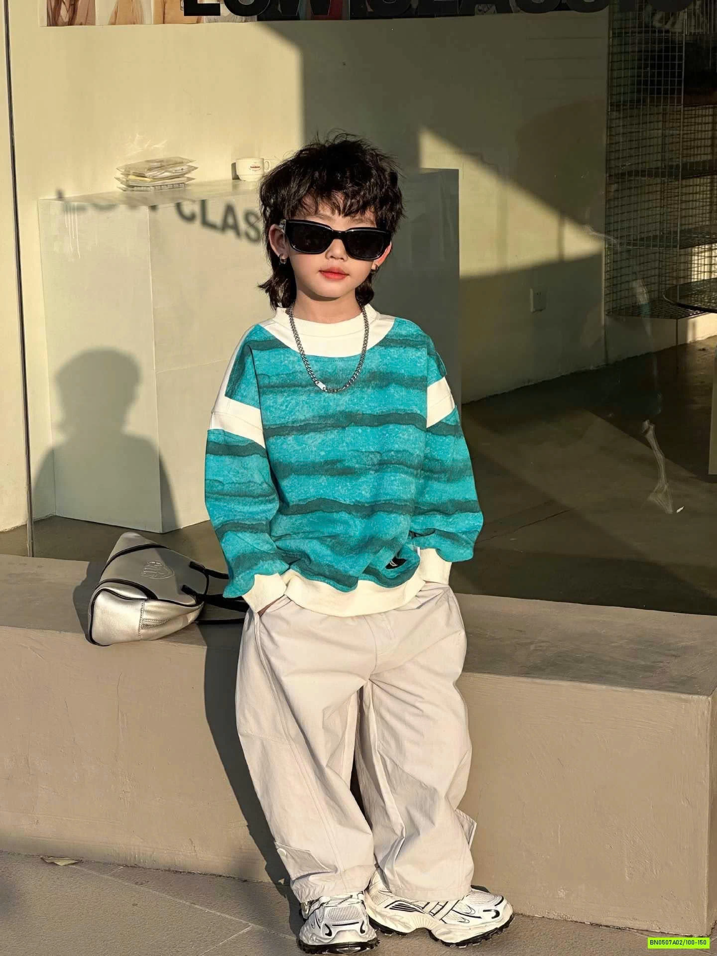 ÁO NỈ KẺ XANH PHỐI MÀU